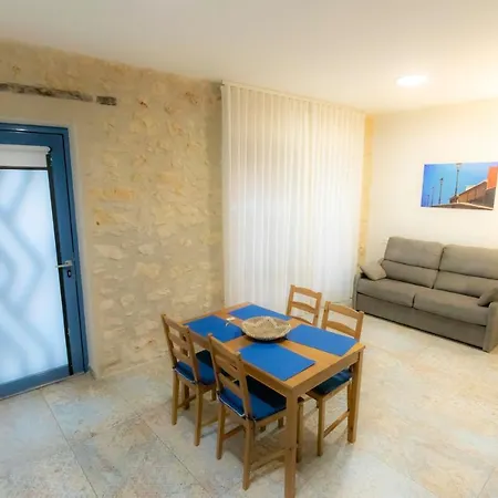 Casa Estrella Y Casa Carmen Denia